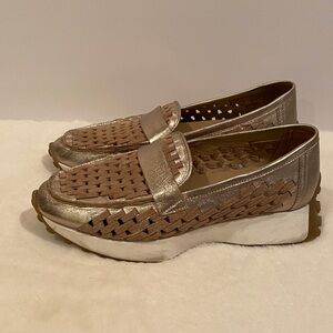 DIBA True Woven Suede Loafers. Sz. 10